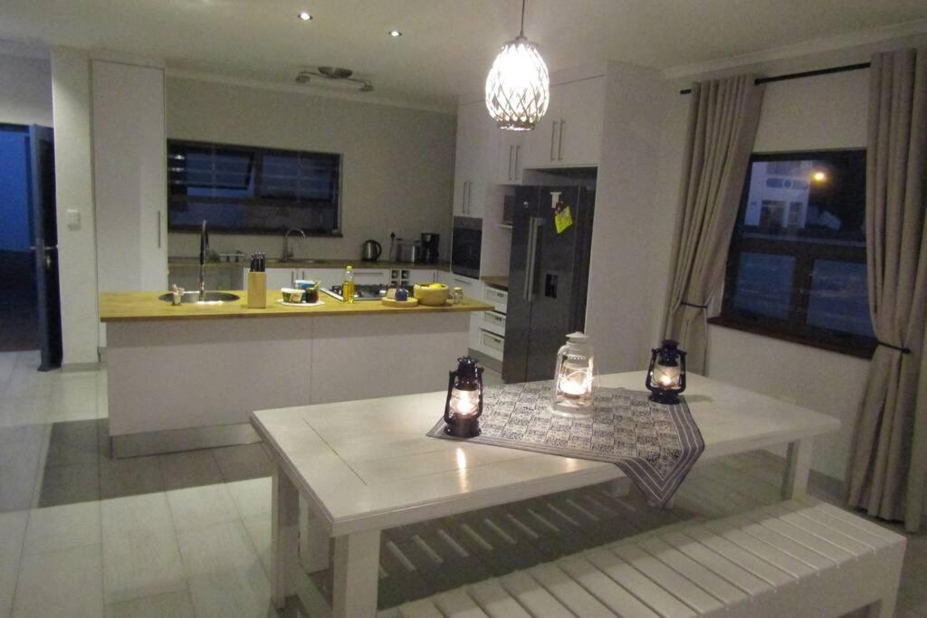 Leander'S Cottage - Your Dream Stay In Mind ซวาคอปมุนด์ ภายนอก รูปภาพ