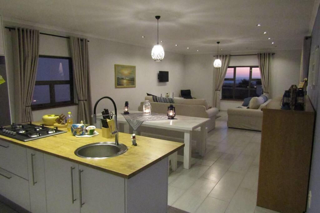 Leander'S Cottage - Your Dream Stay In Mind ซวาคอปมุนด์ ภายนอก รูปภาพ